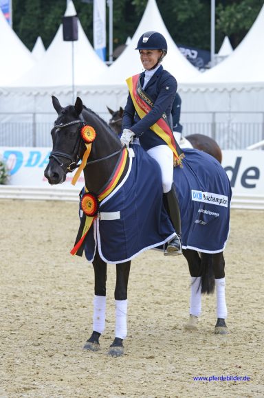 Ponyzucht (Foto: Pferdebildagentur Michael Schroeder)